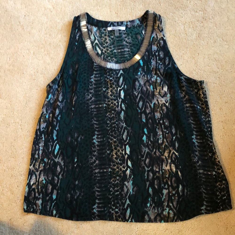 Green/Black sleeveless top with silver bar beads